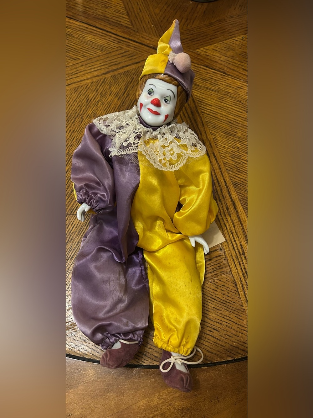 Paradies Collection Musical Jester Clown Doll Music Box "New York-New York"